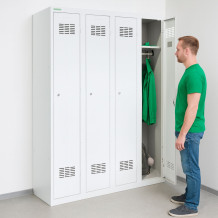 LOCKER H 4 | 4-türiger Umkleidespind mit langen Türen