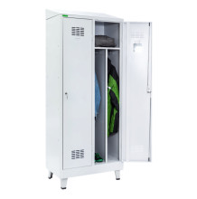 LOCKERPLUS H 2 BW TOP | 2-er Spind mit Trennwand und Schrägdach /eingebaut/