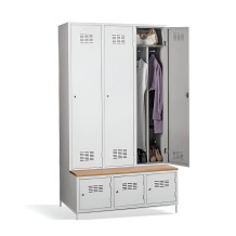 COMFORT H 3 BW | 3 + 3-türiger Kleiderschrank mit eingebauter Sitzbank und Schuhschränken