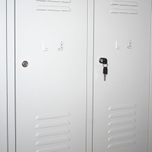 LOCKER CH 2/4 F - 4-türiger Kleiderschrank mit kurzen Türen